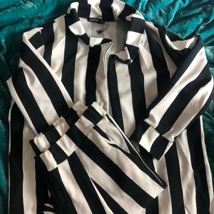 Boohoo Stripped Blazer and Pants Set